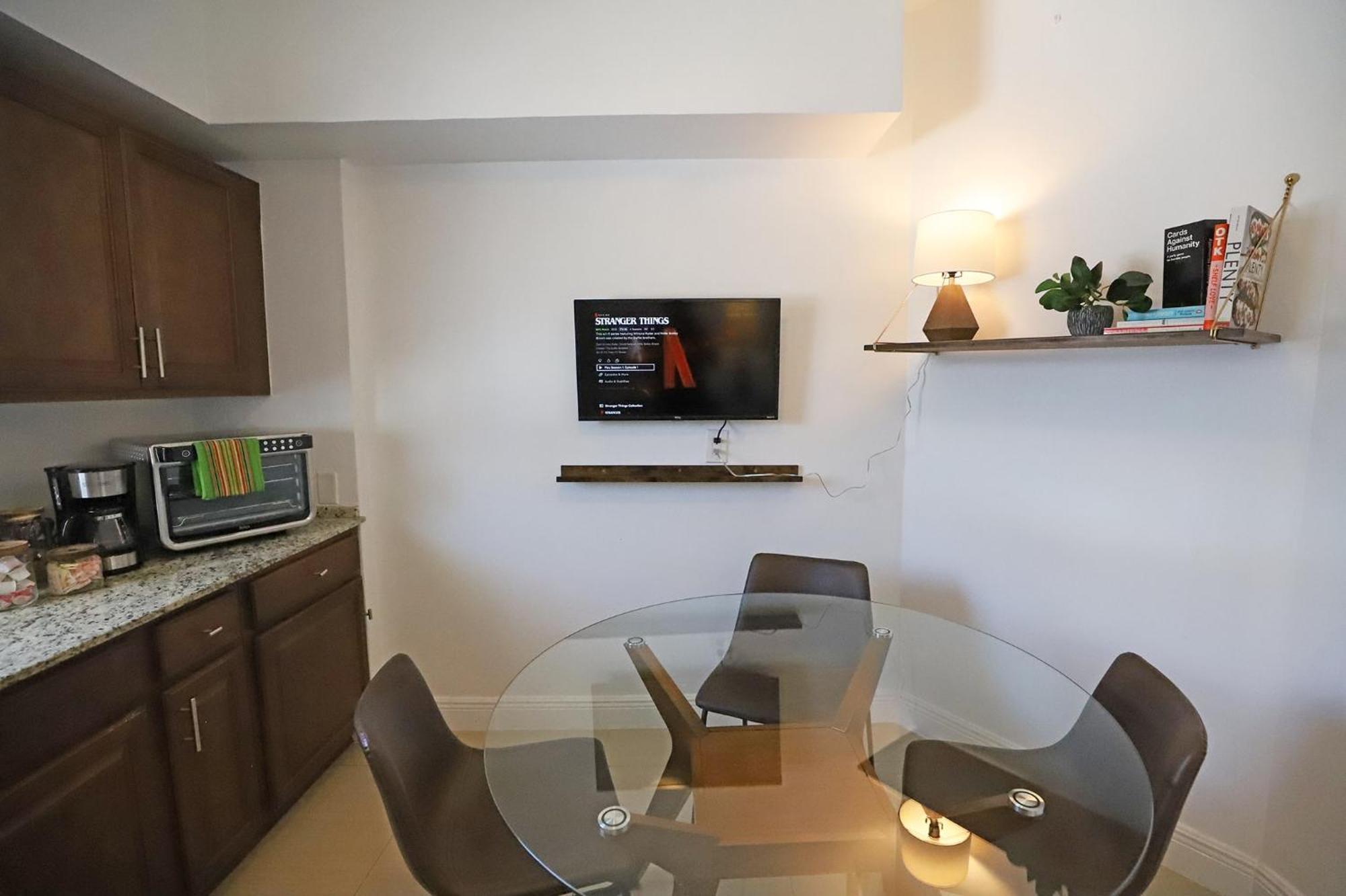 North Beach Steps To Sea Miami Apartment With Free Parking Family And Pet Friendly Miami Beach Luaran gambar